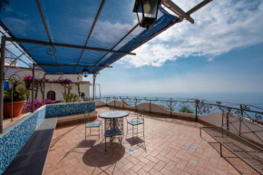 Charming Villa 3A, with terrace overlooking the sea, Amalfi coast